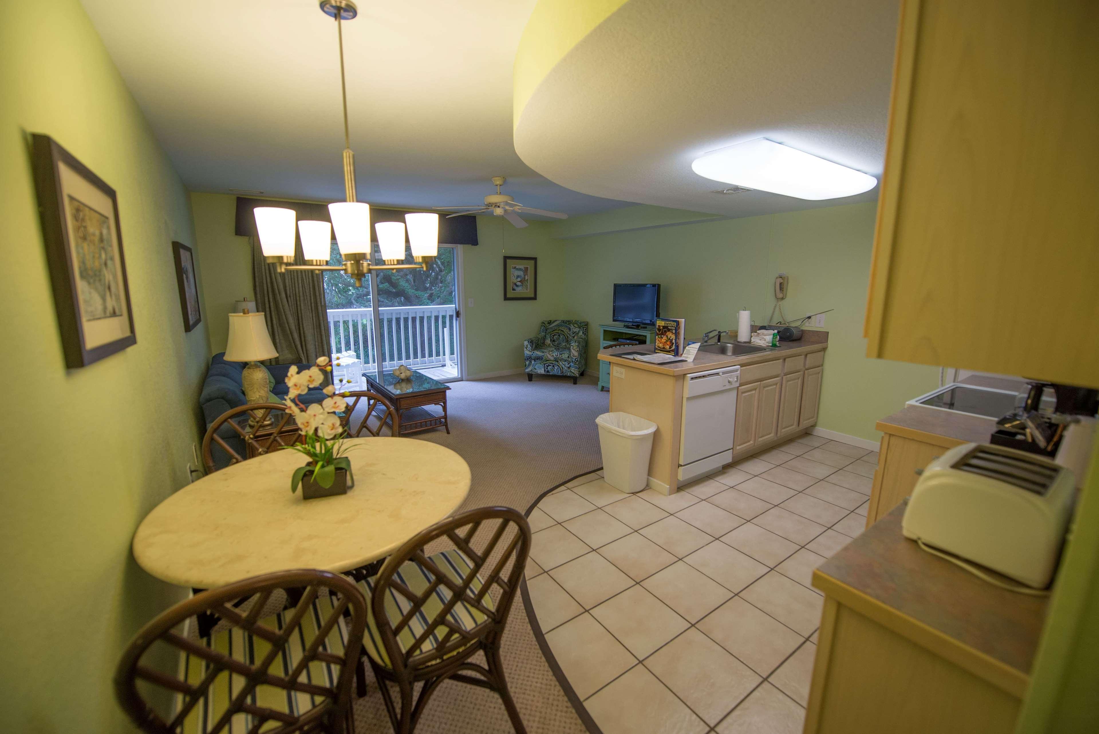 Atlantic Beach Resort, A Ramada By Wyndham Екстериор снимка