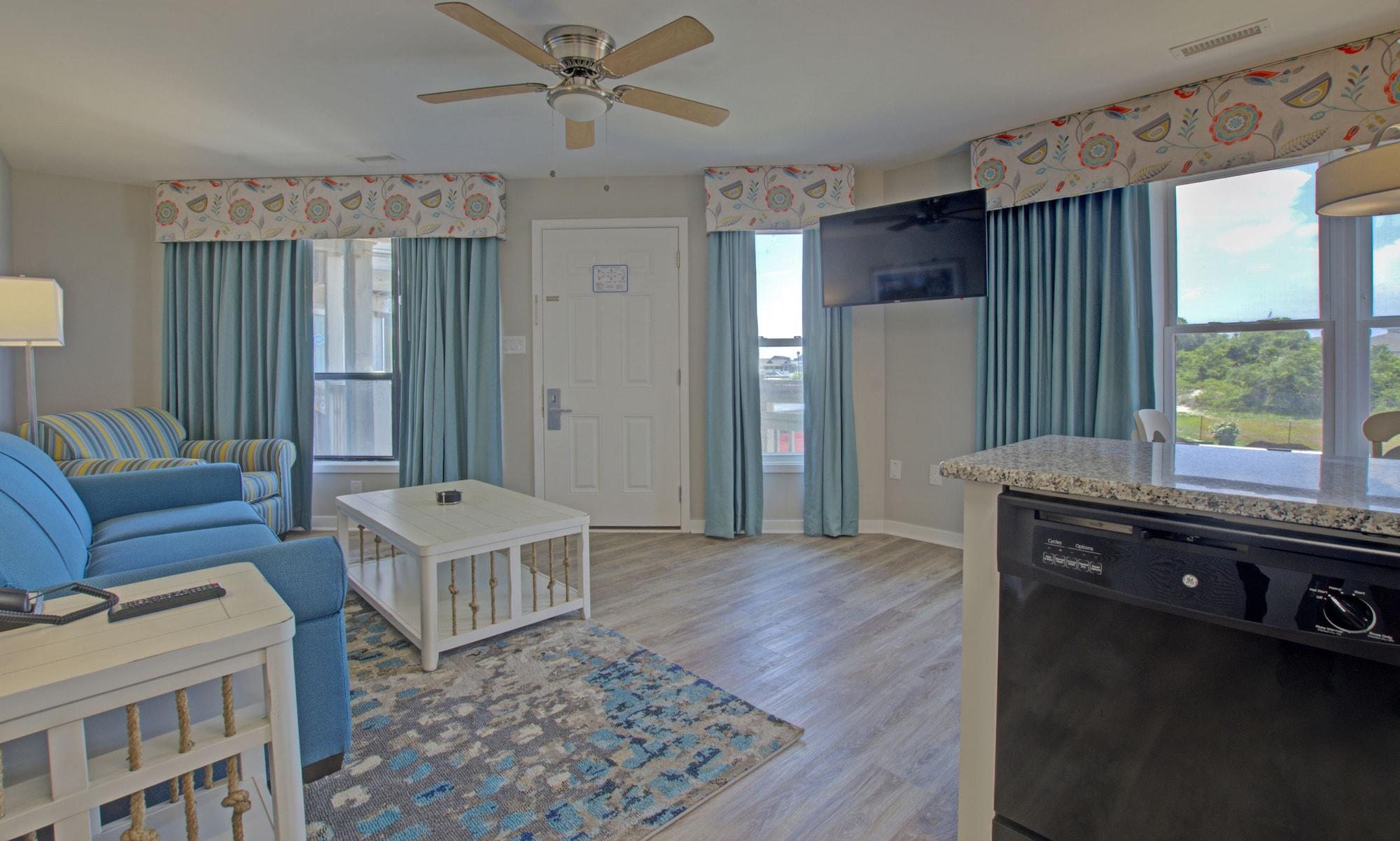 Atlantic Beach Resort, A Ramada By Wyndham Екстериор снимка