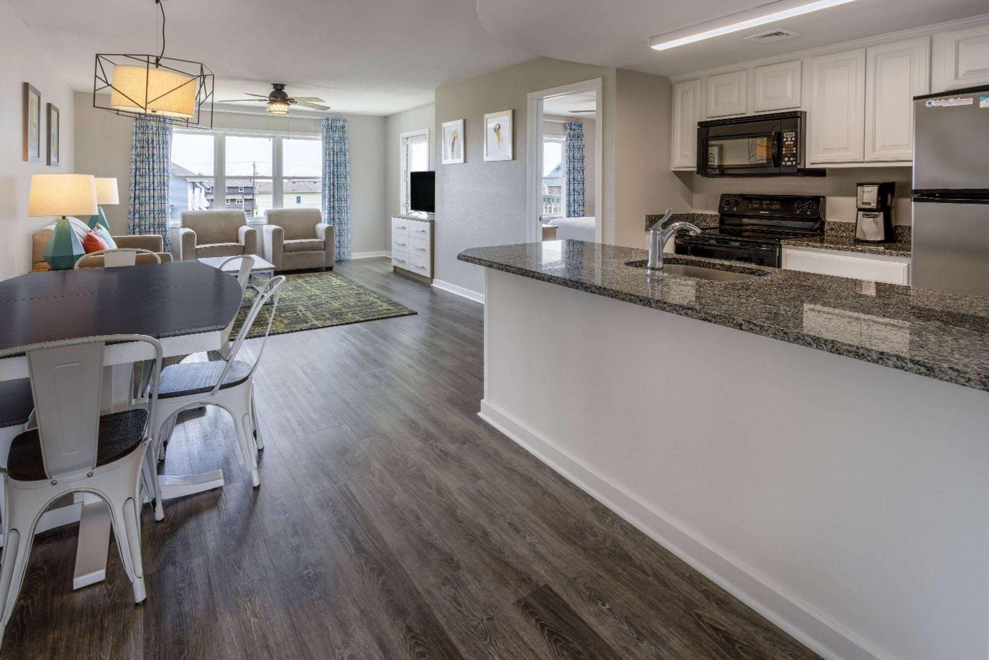 Atlantic Beach Resort, A Ramada By Wyndham Екстериор снимка