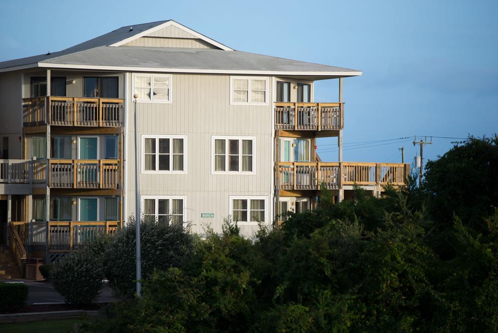 Atlantic Beach Resort, A Ramada By Wyndham Екстериор снимка